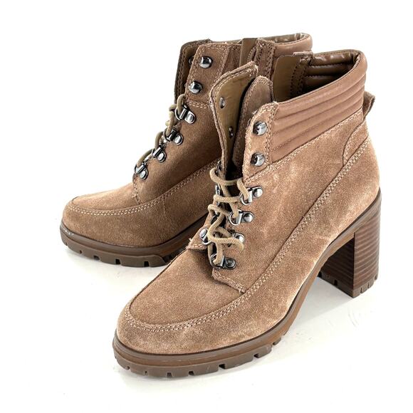 Vince Camuto Donenta Heel Combat Boots 7.5 NWOT Tan Suede Ankle Booties Moto - Picture 1 of 6